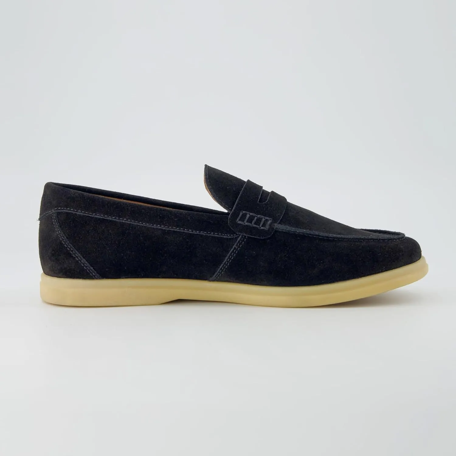 CUSHIONAIRE Selby Men's Genuine Leather Slip-On Casual Penny Loafers – Memory Foam, Rubber Sole