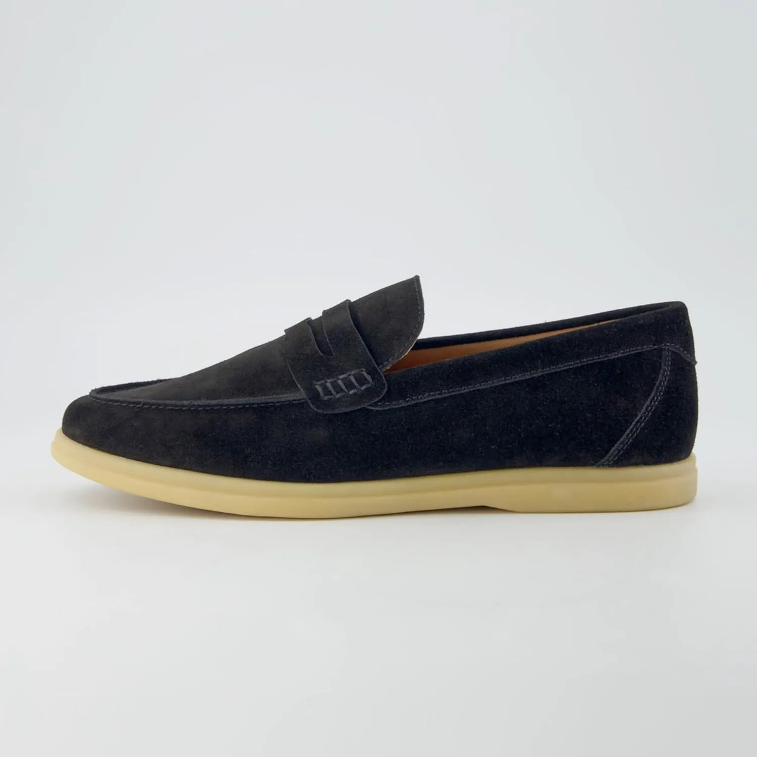 CUSHIONAIRE Selby Men's Genuine Leather Slip-On Casual Penny Loafers – Memory Foam, Rubber Sole