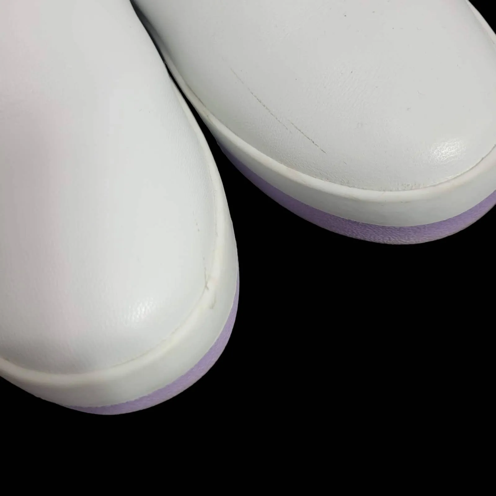 Kate Spade Sandy Sneakers Leather White Lilac Purple Laceless Slip On Size 5.5