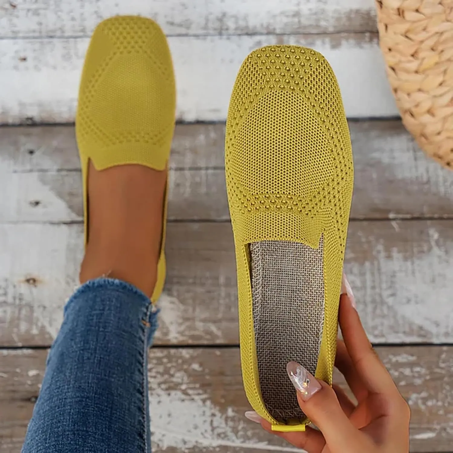Mens Shoes Slip On Platform Sneakers for Women Women Loafers Shoes Casual Fashion Closed Head Christmas Dress Shoes for Women Slip on Non Slip Low Top Casual